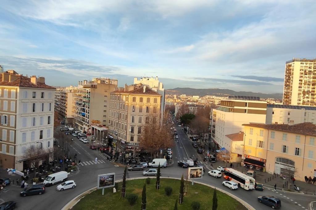Vue Mer Et Et Notre Dame Centre Ville Avec Balcon Et Parking Marseille Luaran gambar